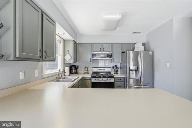 515 CORAL LANE, Manahawkin, NJ 08050