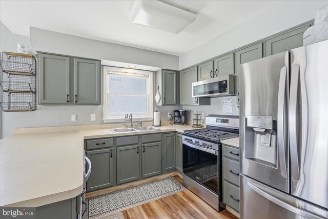 515 CORAL LANE, Manahawkin, NJ 08050