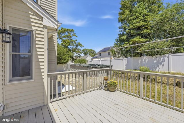 515 CORAL LANE, Manahawkin, NJ 08050