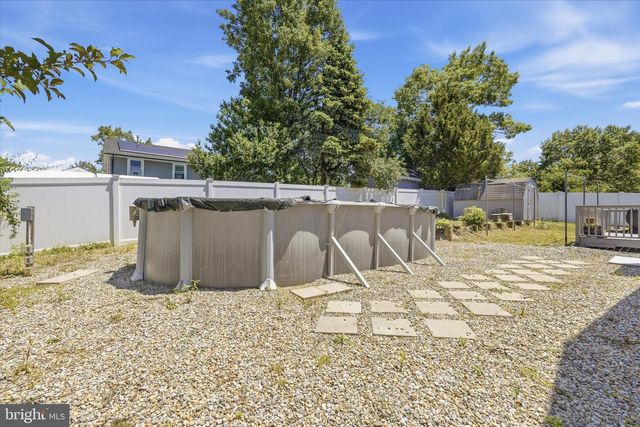 515 CORAL LANE, Manahawkin, NJ 08050
