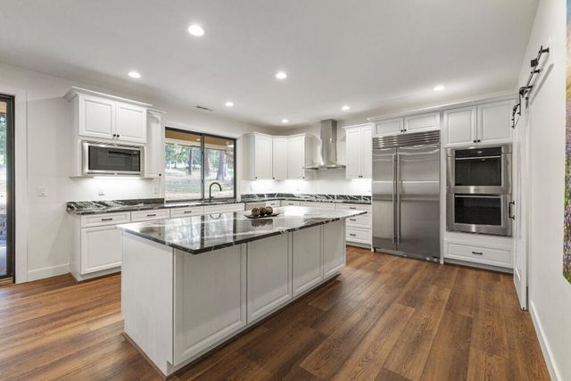 11635 Merganser Road, Klamath Falls, OR 97601