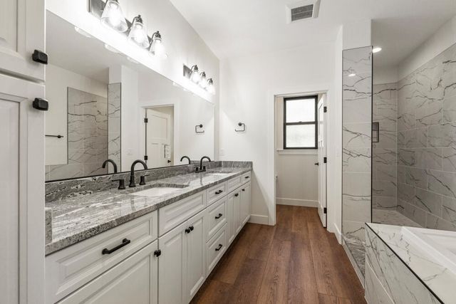 11635 Merganser Road, Klamath Falls, OR 97601