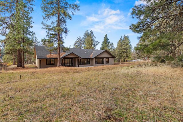 11635 Merganser Road, Klamath Falls, OR 97601