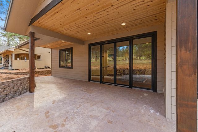 11635 Merganser Road, Klamath Falls, OR 97601