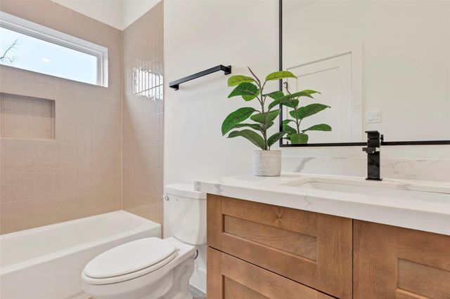 4703 Oats Street A, Houston, TX 77020