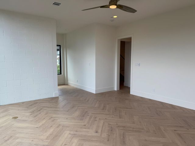 1222 Winter Street, Houston, TX 77007