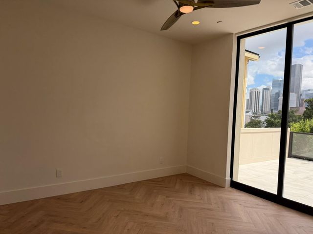 1222 Winter Street, Houston, TX 77007