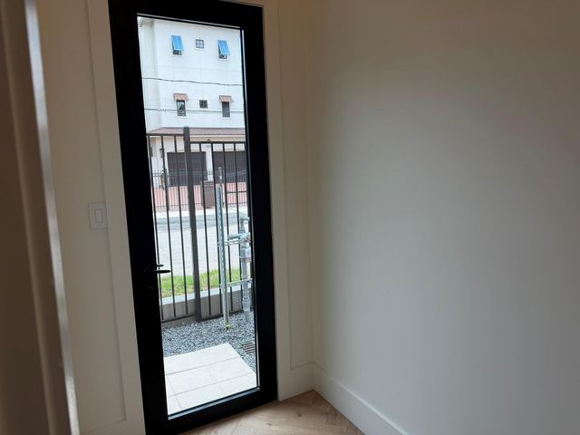 1222 Winter Street, Houston, TX 77007