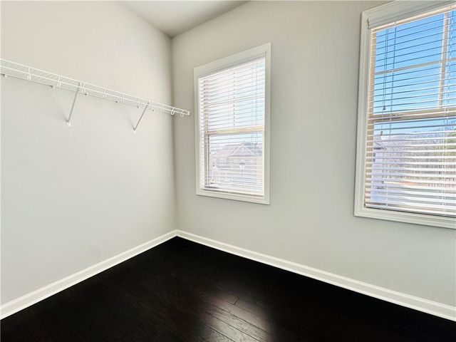 7043 Lancaster Crossing, Flowery Branch, GA 30542