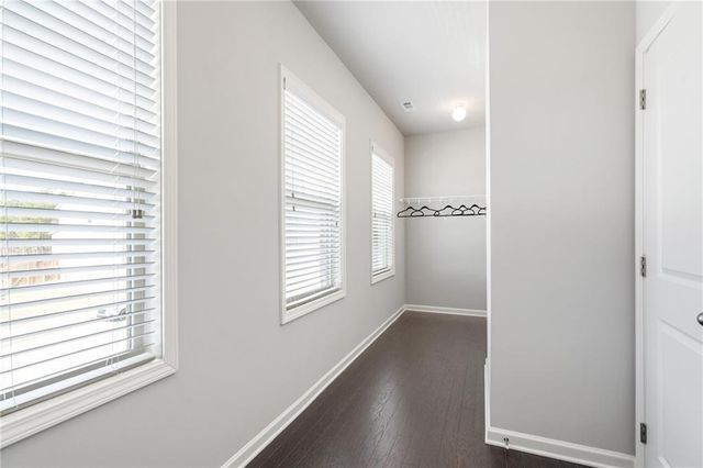 7043 Lancaster Crossing, Flowery Branch, GA 30542