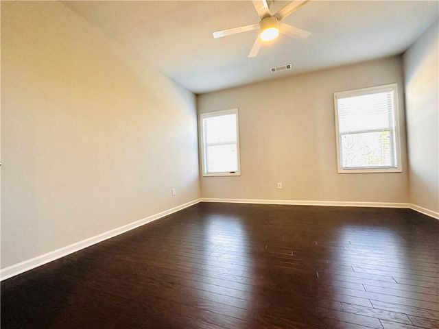 7043 Lancaster Crossing, Flowery Branch, GA 30542