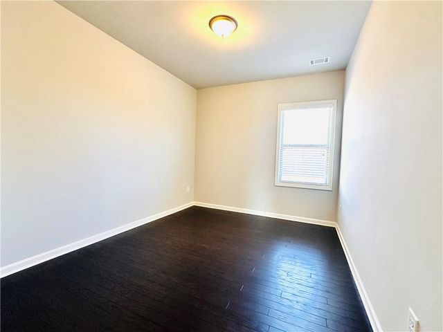 7043 Lancaster Crossing, Flowery Branch, GA 30542