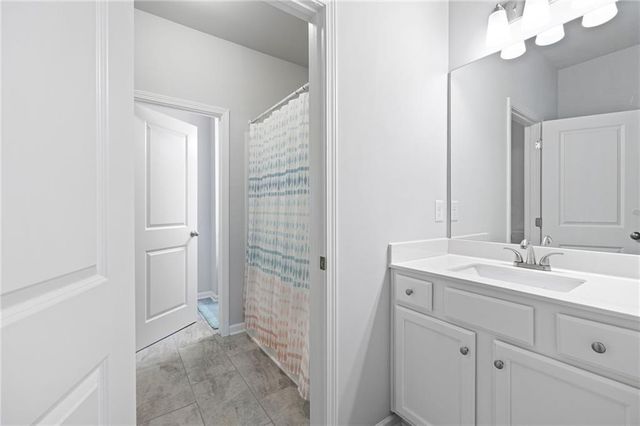 7043 Lancaster Crossing, Flowery Branch, GA 30542