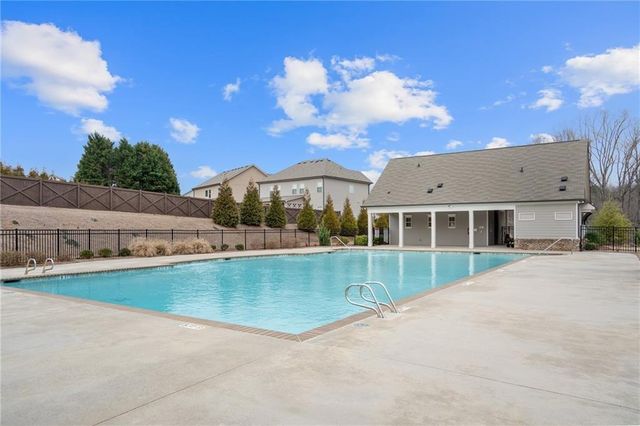 7043 Lancaster Crossing, Flowery Branch, GA 30542