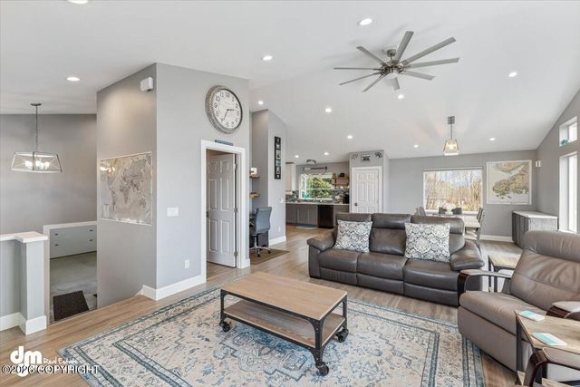 885 Soundview Avenue, Homer, AK 99603