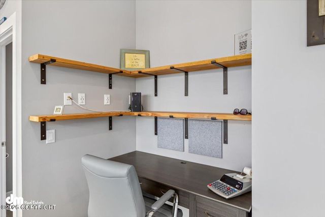 885 Soundview Avenue, Homer, AK 99603