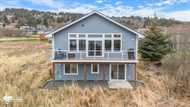 885 Soundview Avenue, Homer, AK 99603