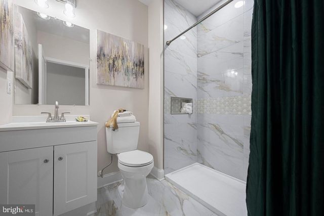 2326 SIDNEY AVE, Baltimore, MD 21230