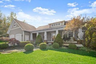 4522 Oakwood Court, Caledonia, MI 49316