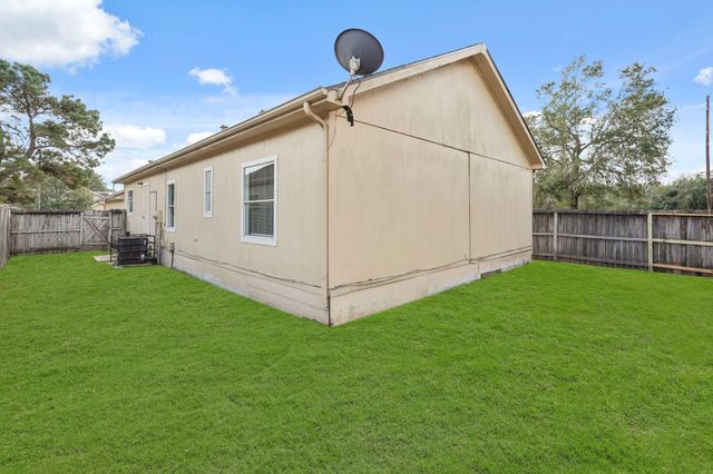 11703 Greenglen Drive, Houston, TX 77044