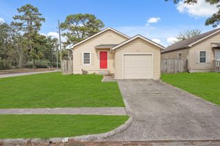 11703 Greenglen Drive, Houston, TX 77044