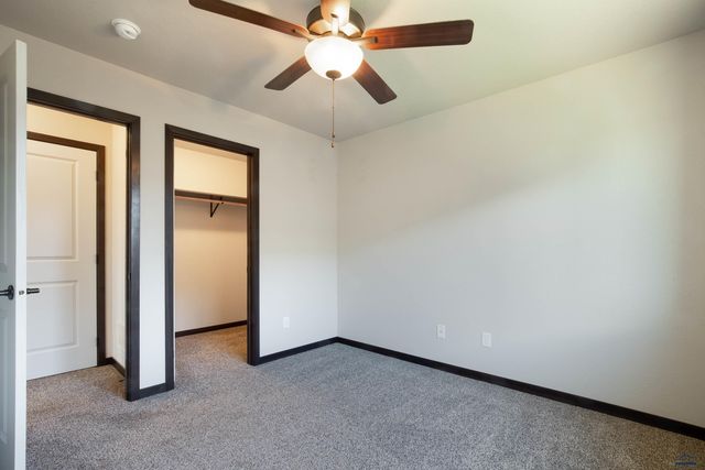 5240 COAL BANK DR, Rapid City, SD 57701