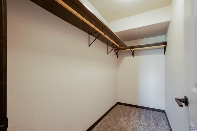 5240 COAL BANK DR, Rapid City, SD 57701