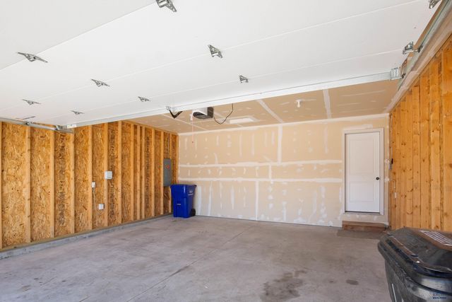 5240 COAL BANK DR, Rapid City, SD 57701