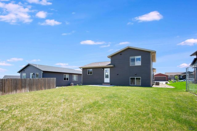 5240 COAL BANK DR, Rapid City, SD 57701