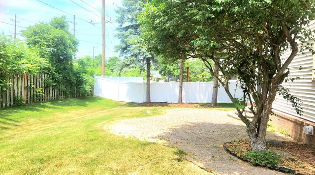 2987 Leslie Park Circle, Ann Arbor, MI 48105