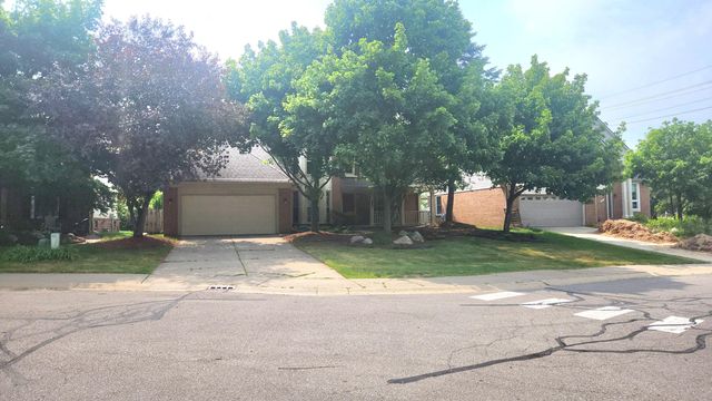 2987 Leslie Park Circle, Ann Arbor, MI 48105