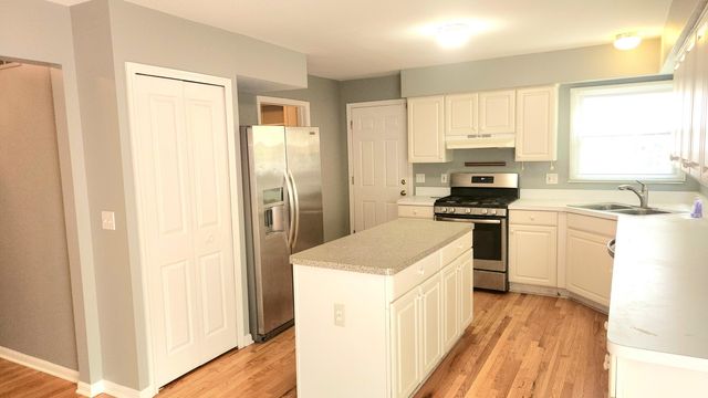 2987 Leslie Park Circle, Ann Arbor, MI 48105