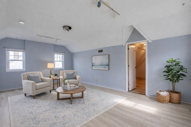 1015 7th Avenue SE, Rochester, MN 55904