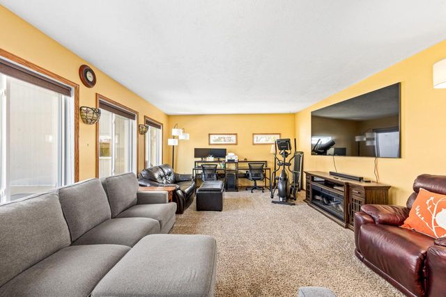N9619 County Road ES, Mukwonago, WI 53149