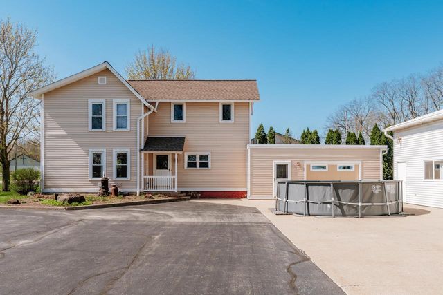 N9619 County Road ES, Mukwonago, WI 53149