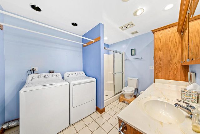 N9619 County Road ES, Mukwonago, WI 53149