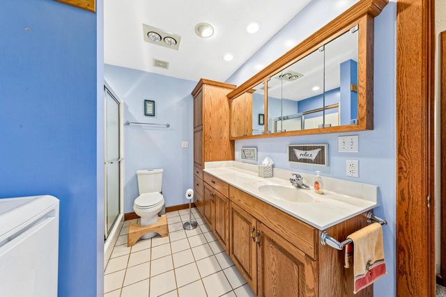 N9619 County Road ES, Mukwonago, WI 53149