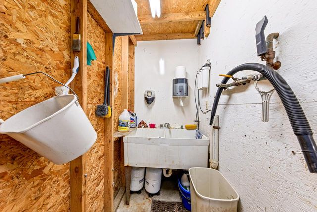 N9619 County Road ES, Mukwonago, WI 53149