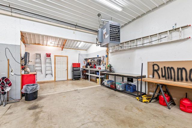 N9619 County Road ES, Mukwonago, WI 53149