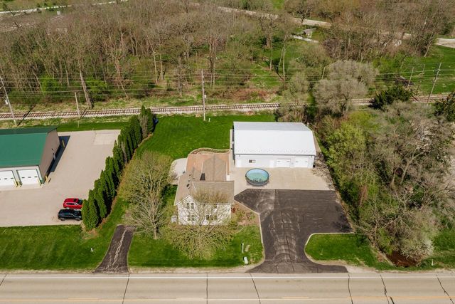 N9619 County Road ES, Mukwonago, WI 53149