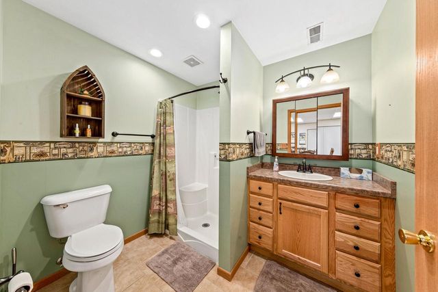 N9619 County Road ES, Mukwonago, WI 53149