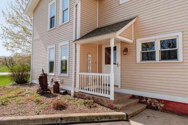 N9619 County Road ES, Mukwonago, WI 53149