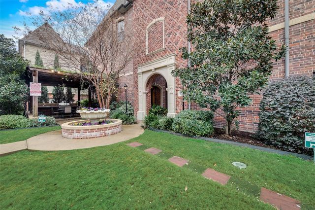 3200 Ross Avenue 28, Dallas, TX 75204