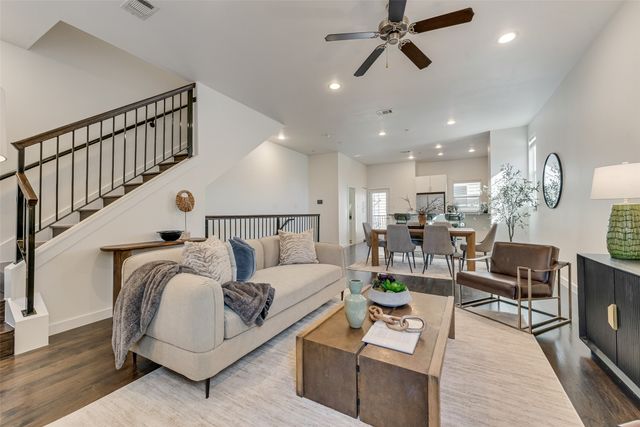 3200 Ross Avenue 28, Dallas, TX 75204