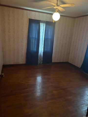 1344 Wallain Drive, Piggott, AR 72454