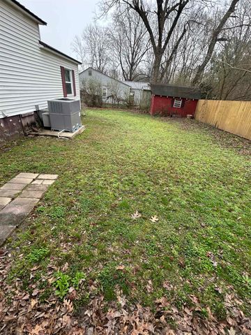 1344 Wallain Drive, Piggott, AR 72454