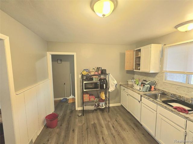 15469 Hazelridge Street, Detroit, MI 48205