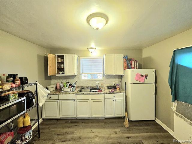 15469 Hazelridge Street, Detroit, MI 48205