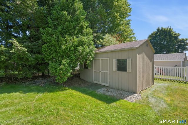 207 Lisa Drive, South Windsor, CT 06074