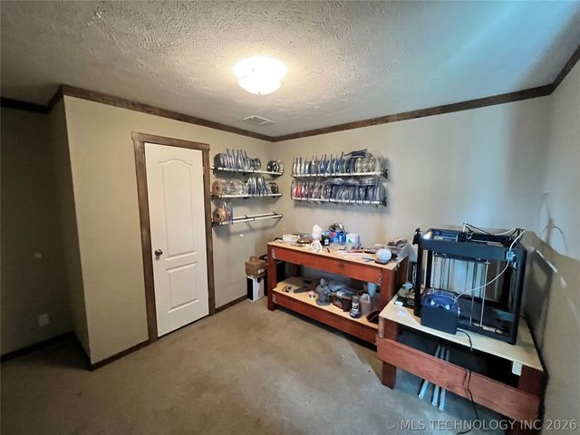 30292 S Highway 2 C, Whitefield, OK 74462